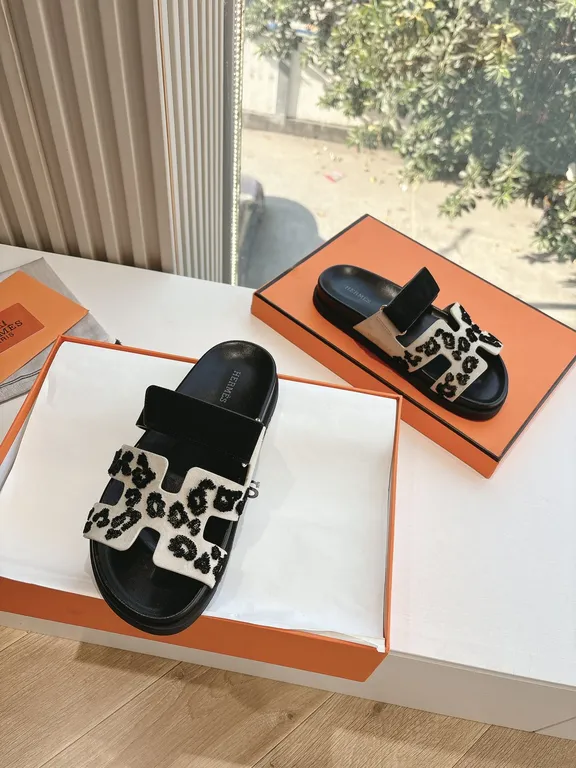 Hermes Shoe 